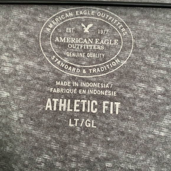 American Eagle Tank Top - Picture 2 of 3